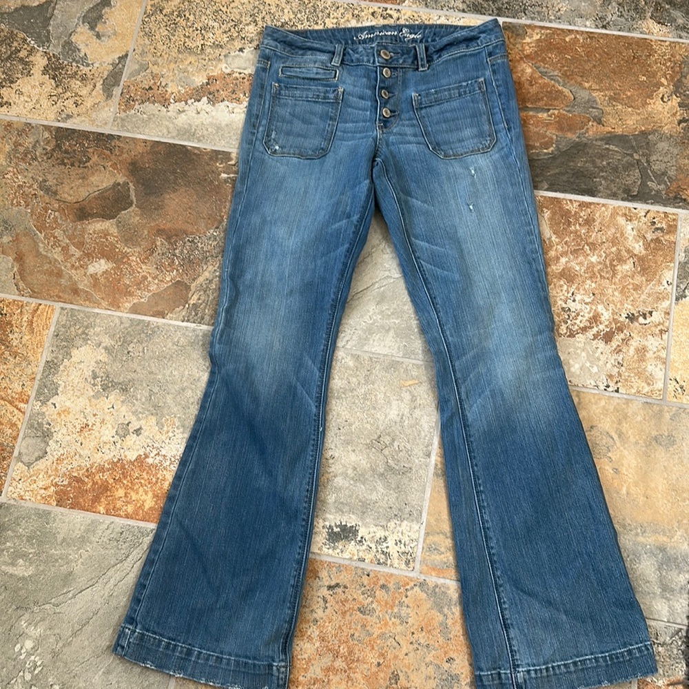 American Eagle Vintage Flare jeans size 8